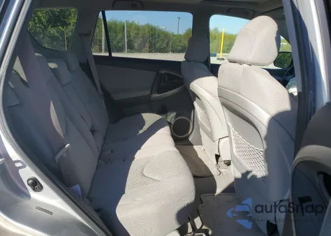 2007 Toyota Rav4 Limited z USA, uszkodzony, nr VIN JTMZD31V175055092